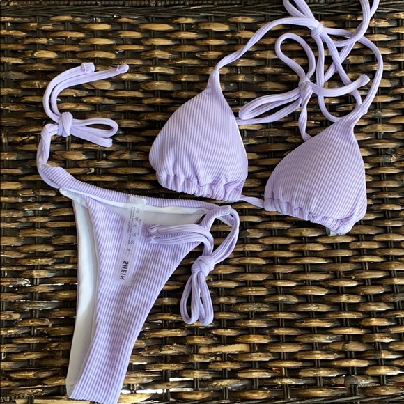 New purple string bikini - Picture 1 of 4